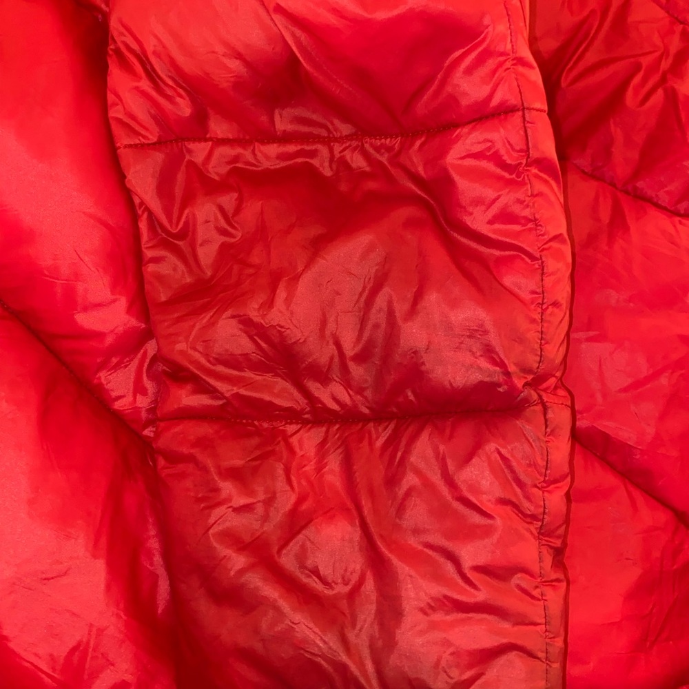 Calvin Klein Red Puffer Jacket Size XL - Picture 10 of 16